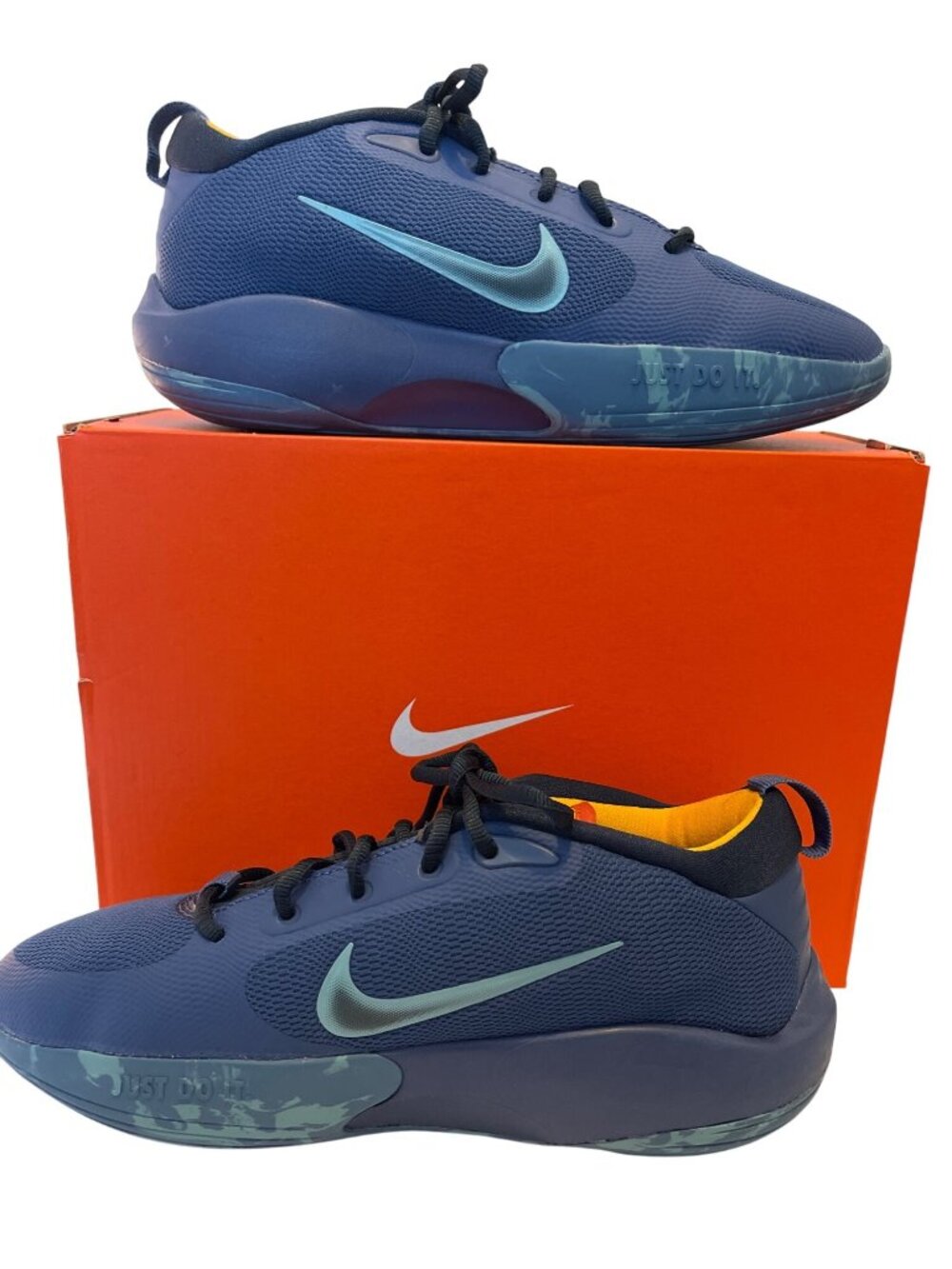 Nike IsoFly GS Basketball Shoes Youth Size 7 Blue FN4384-400 Athletic Sneakers